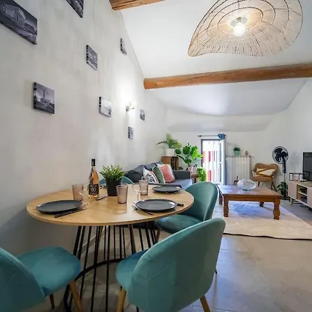 T2 Proche Place Aux Herbes